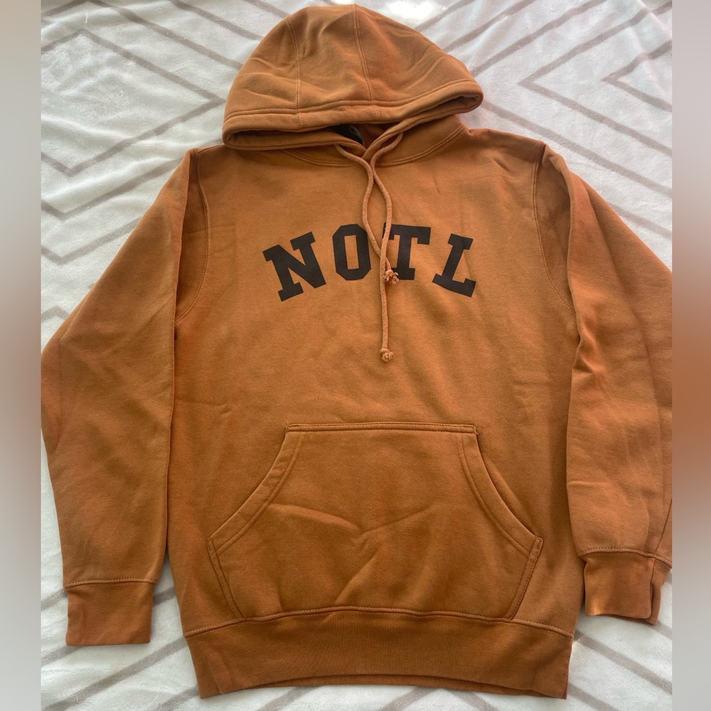 EUC Coastal Culture Men’s Tan Brown Hooded Sweater NOTL Graphic PEI Canadiana S